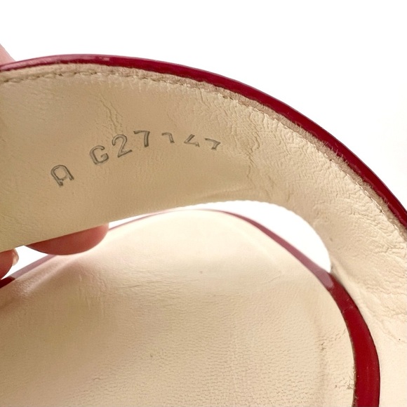 CHANEL || Red Patent Leather Silver CC Logo Kitten Heel Mule EU 36 - Picture 11 of 15